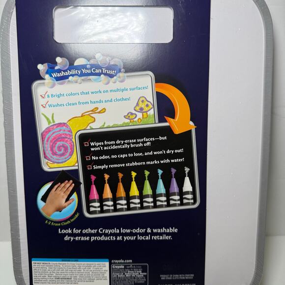 Crayola Dry Erase Board  Set with Dry Erase‎ Crayons - Picture 6 of 6